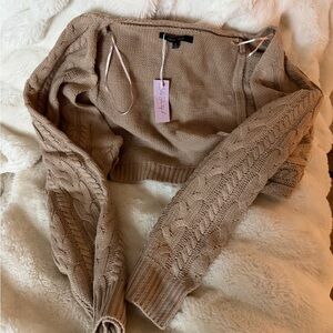 Brand New Size Small Women's Tan Cable Knit Sweater